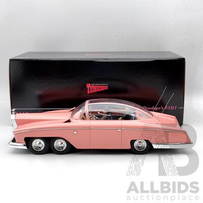 AMIE 1:18 Diecast Model Rolls Royce Thunderbirds Lady Penelope's FAB1 - Brand New