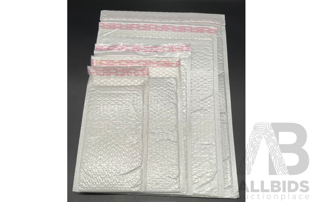 Assorted Sizes Bubble Mailer Envelops - Lot of 520
