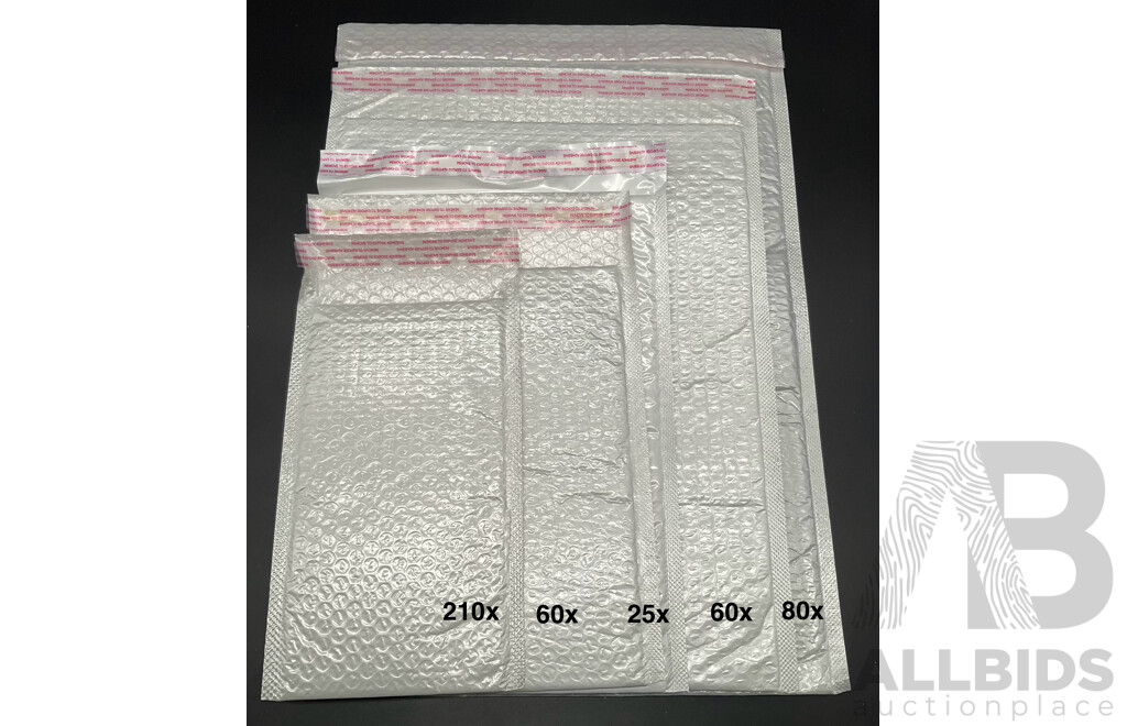 Assorted Sizes Bubble Mailer Envelops - Lot of 435