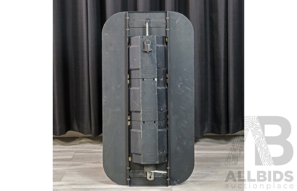 Modern Part Traffic Light by Aldridge Electrical