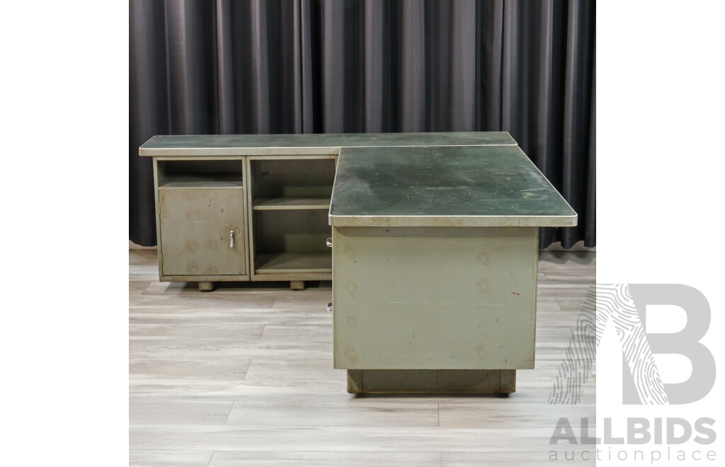 Vintage Metal Two Piece Corner Desk by Steelbuilt