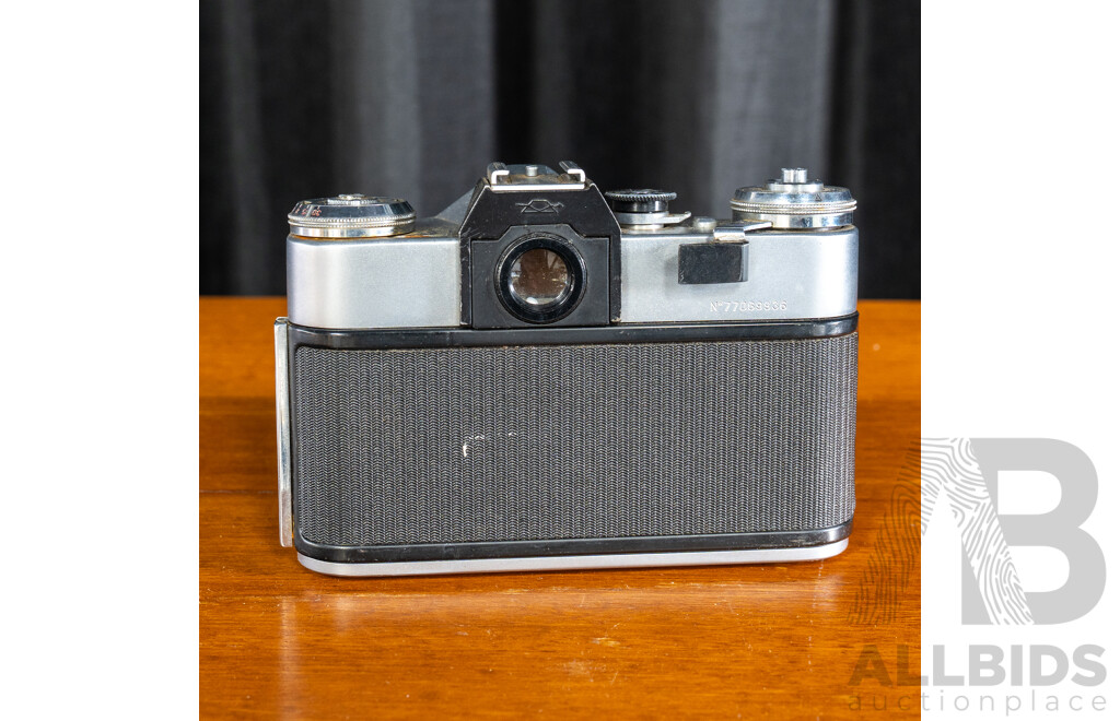 Vintage Zenit-E 35mm Film Camera with Helios-44-2 58mm f/2 Lens