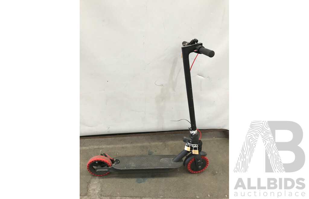 Xiaomi Mi Electric Pro Scooter