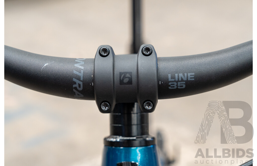 Trek Fuel-Ex-8 24 Speed Mountain Bike