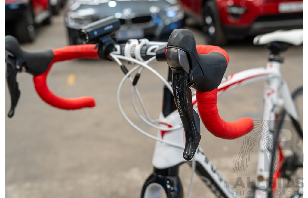 Pinarello FCX 18 Speed Racer Bike