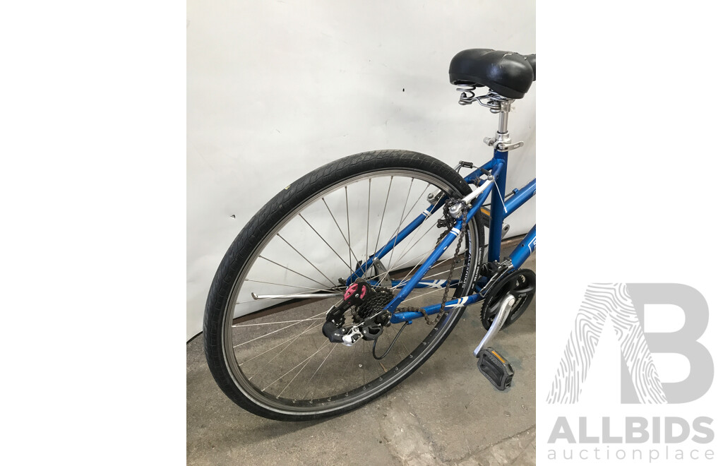 Raleigh C700 18 Speed Road Bike