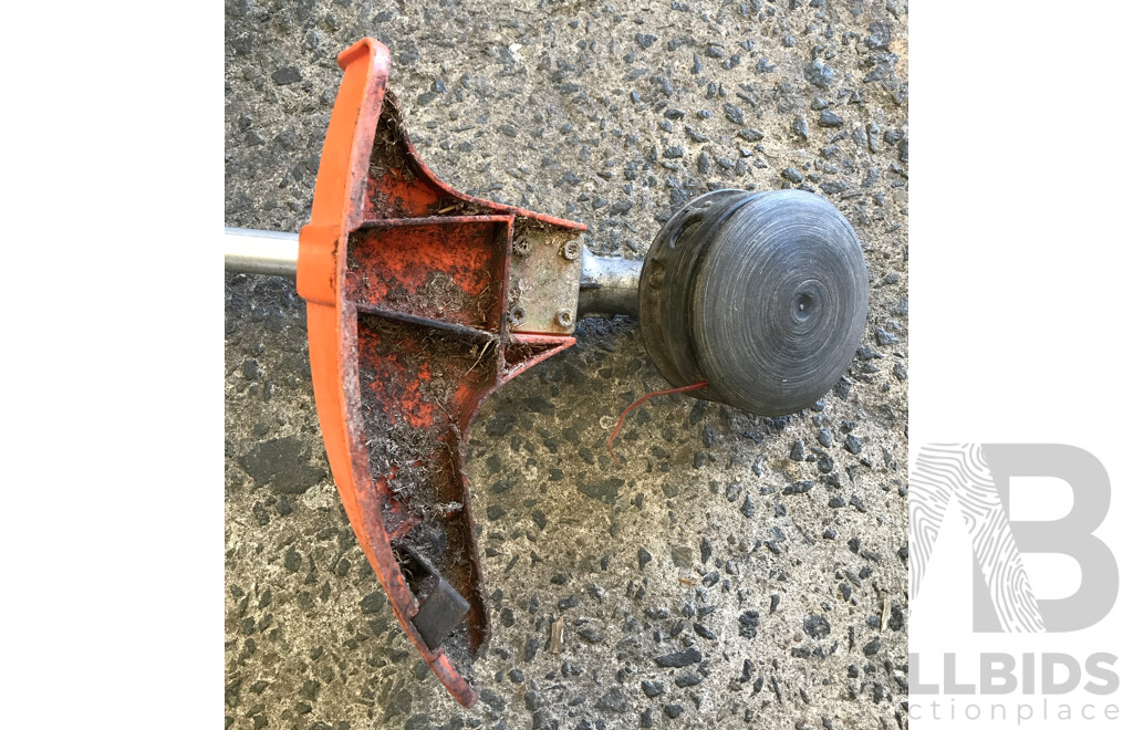 STIHL (F5-120) Petrol Powered Brushcutter/Weed Trimmer