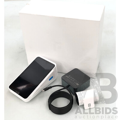 Square Terminal Portable Card Payment Machine - New