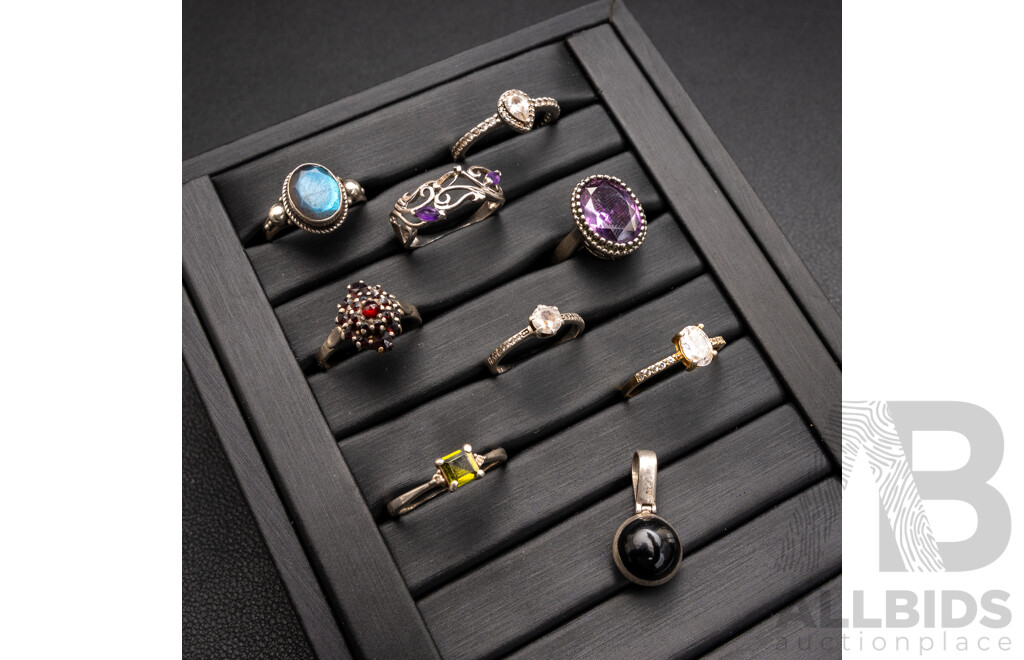 Collection of Sterling Sivler Jewellery Items Including Rings, Pendant, Bracelet & Bangle, 41.44 Grams