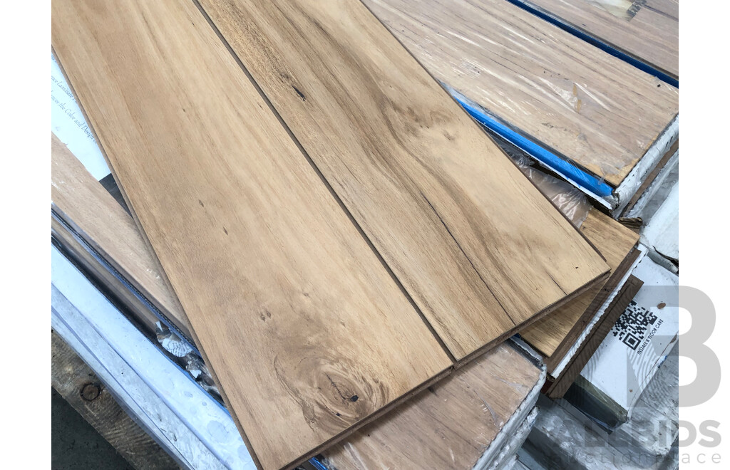 Oakleaf Collection AC4 12mm  Laminate Flooring - Blackbutt Finish - 13.584 Square Meters - Brand New