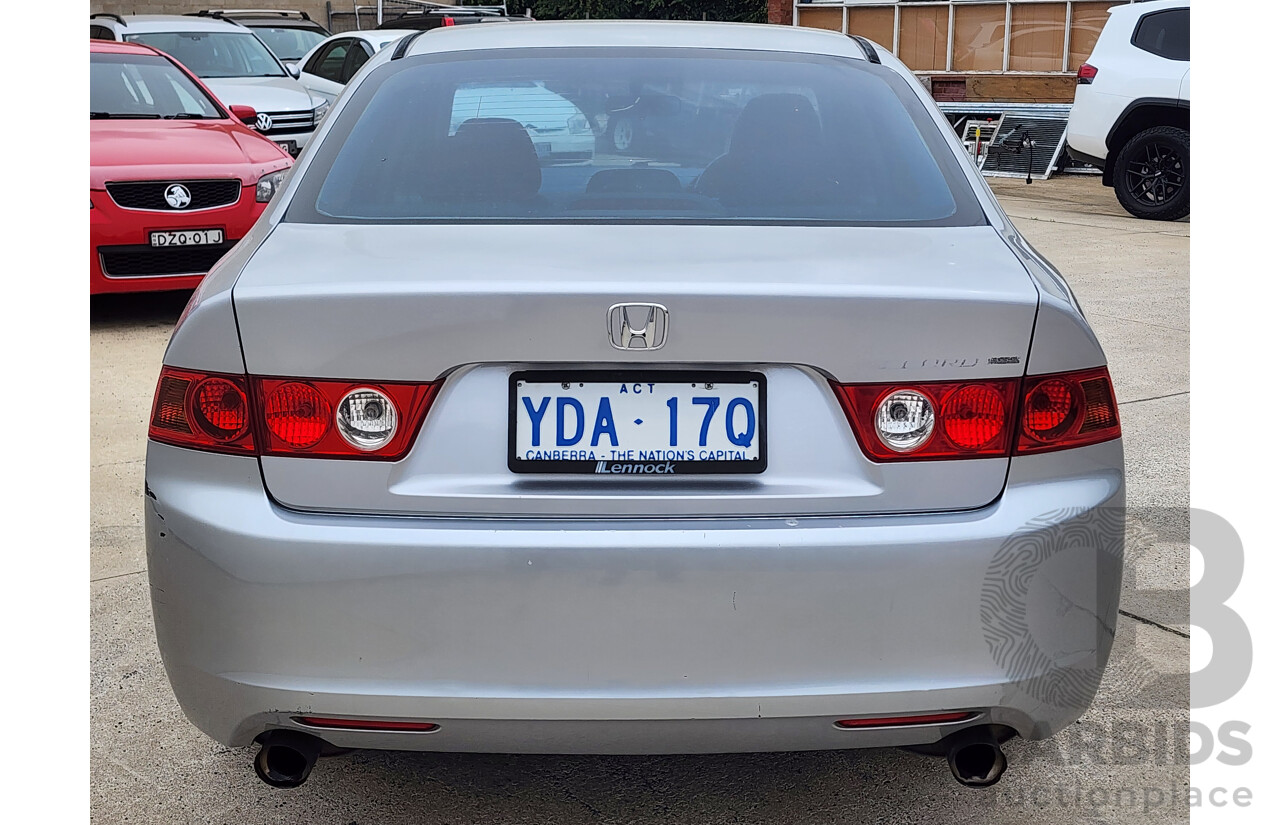 1/2004 Honda Accord EURO  4d Sedan Silver 2.4L