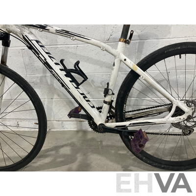 Specialized Pitch Sport - Medium 17.5