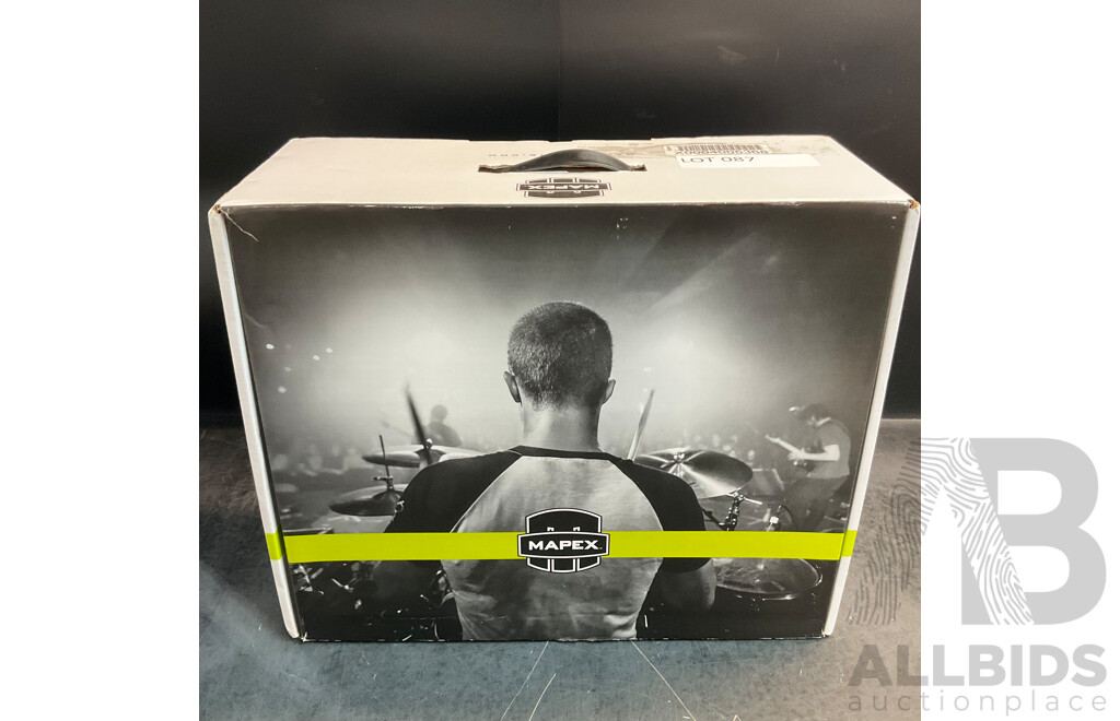 MAPEX T270A Small Black Round-Top Throne