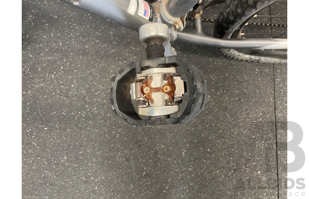 Giant Mountain Bike