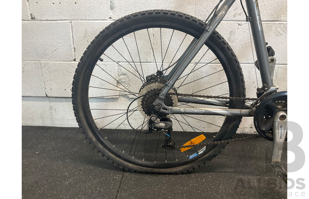 Giant Mountain Bike