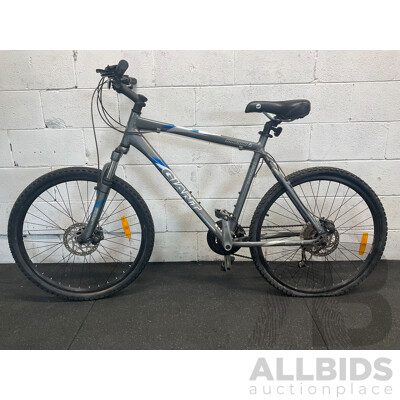 Giant Mountain Bike