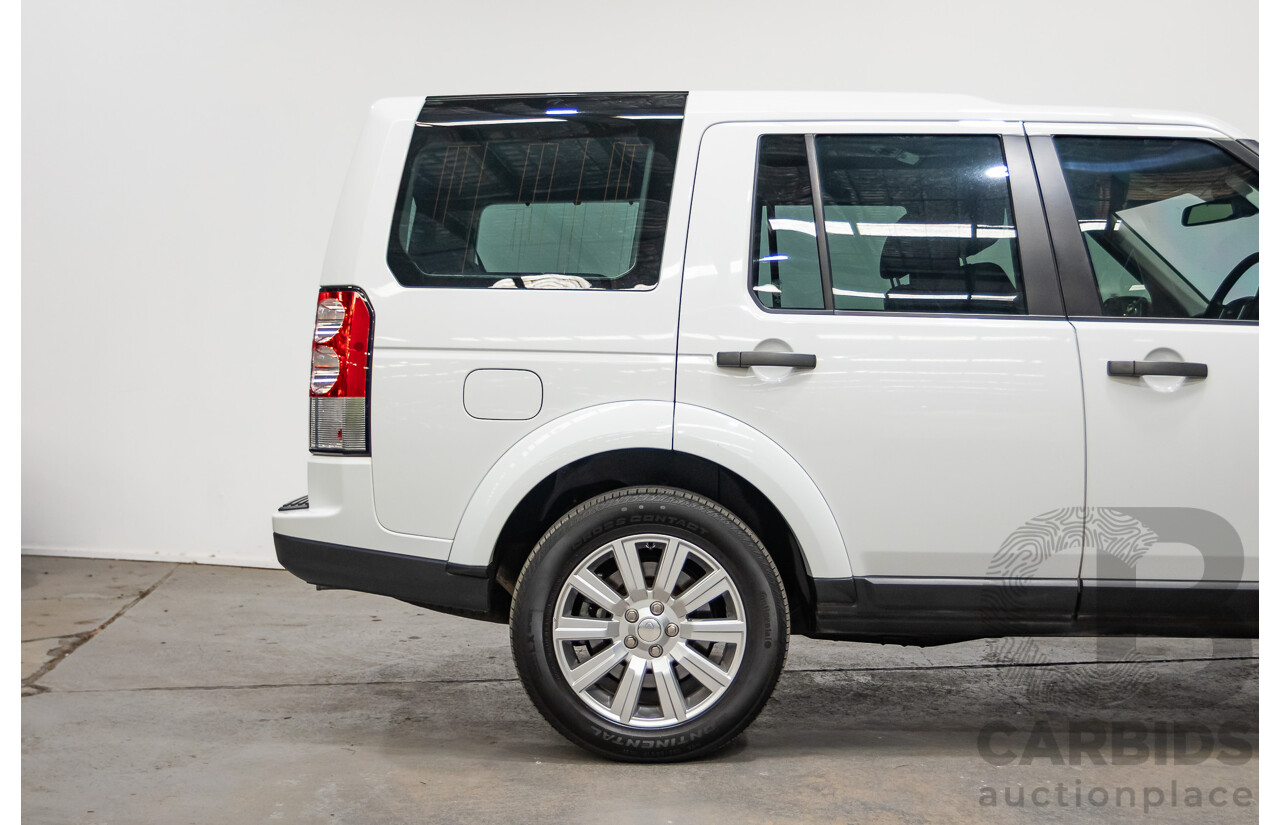 12/2013 Land Rover Discovery 4 3.0 SDV6 SE (4x4) MY13 4D Wagon Fuji White Turbo Diesel 3.0L - 7 seats