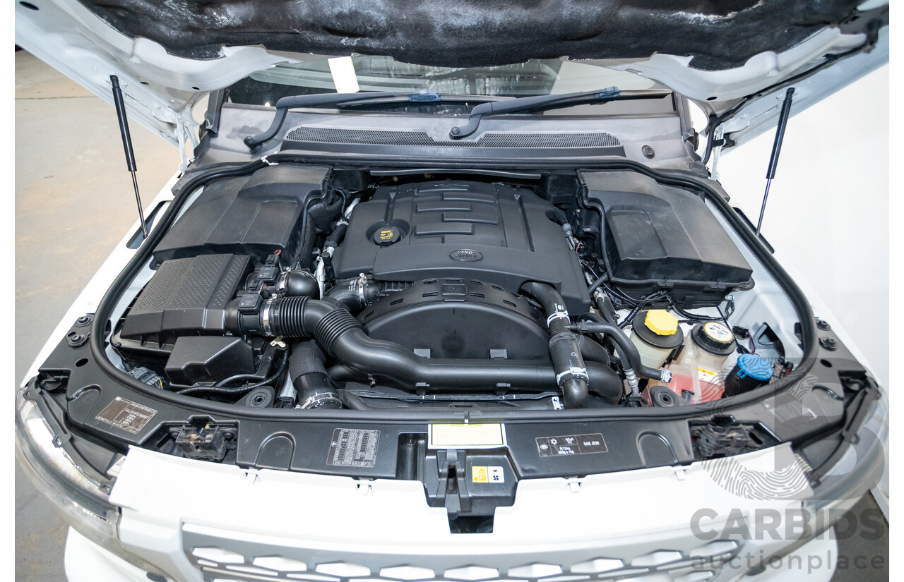 12/2013 Land Rover Discovery 4 3.0 SDV6 SE (4x4) MY13 4D Wagon Fuji White Turbo Diesel 3.0L - 7 seats