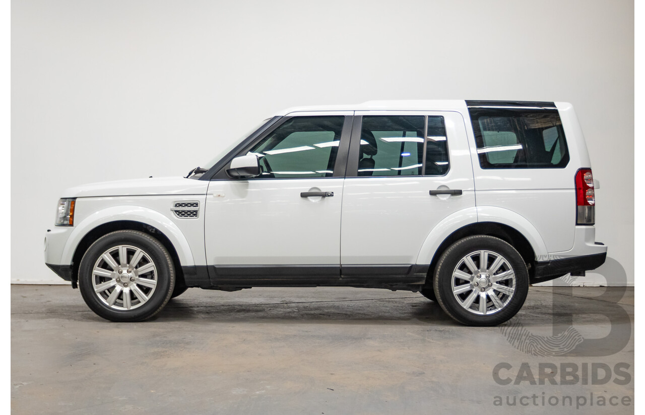 12/2013 Land Rover Discovery 4 3.0 SDV6 SE (4x4) MY13 4D Wagon Fuji White Turbo Diesel 3.0L - 7 seats