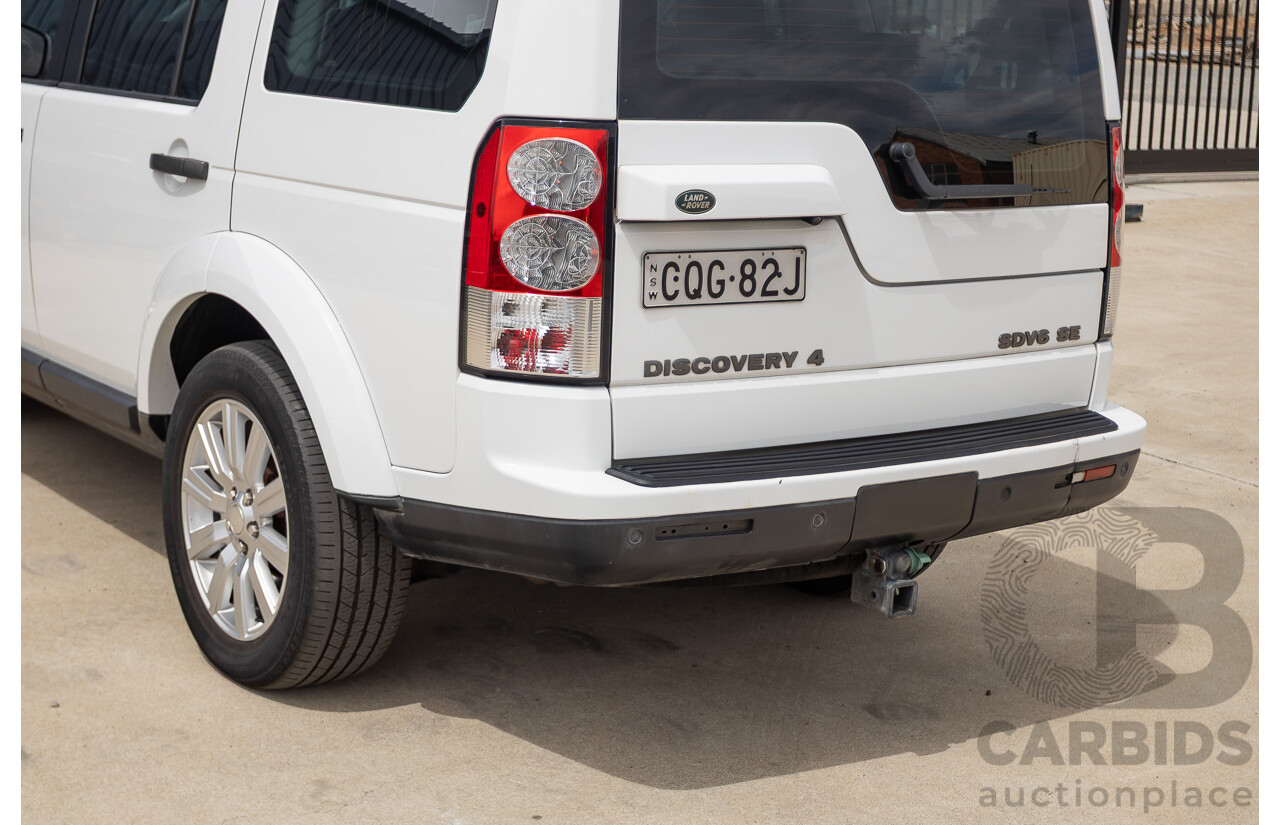 12/2013 Land Rover Discovery 4 3.0 SDV6 SE (4x4) MY13 4D Wagon Fuji White Turbo Diesel 3.0L - 7 seats