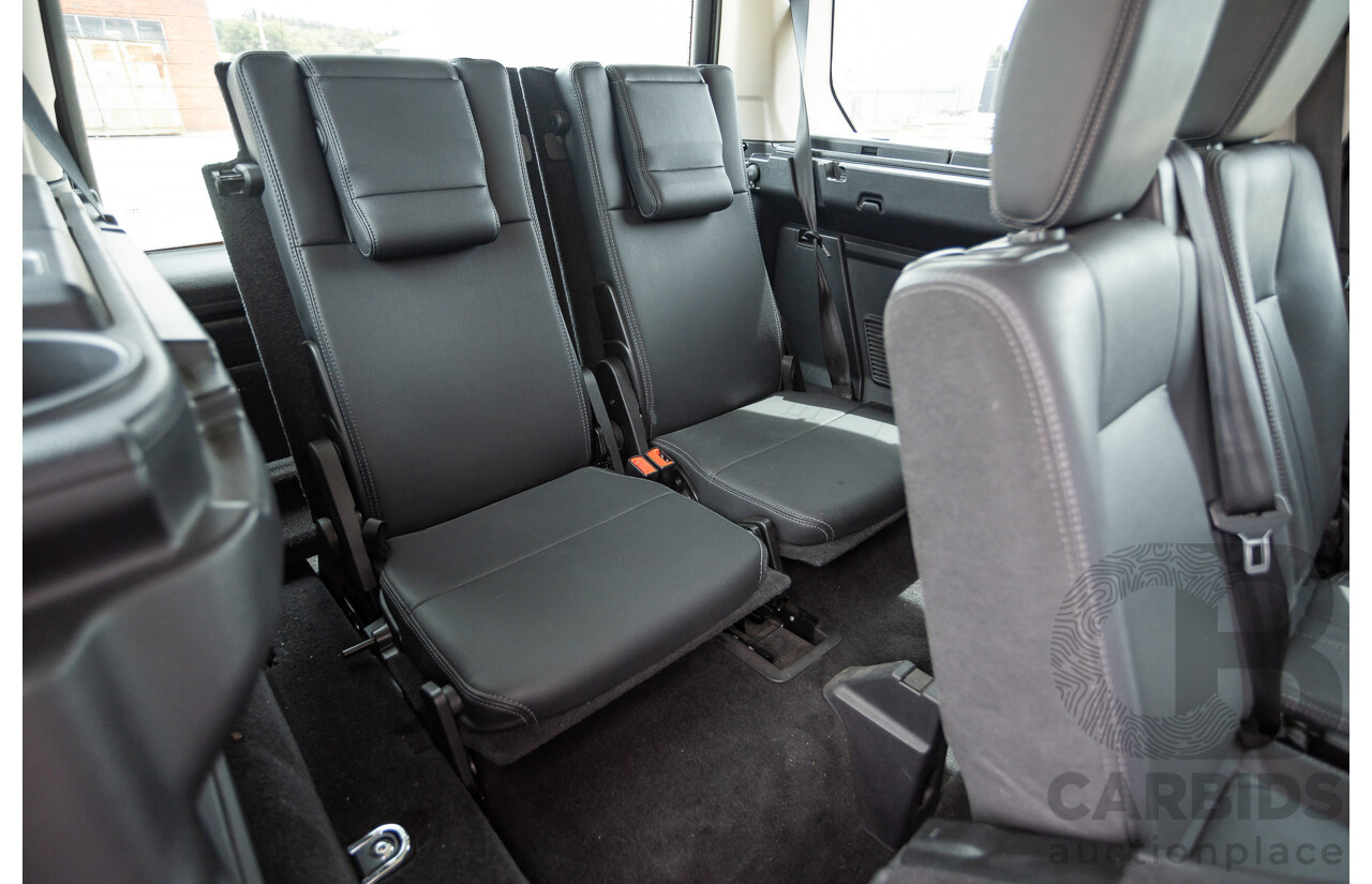 12/2013 Land Rover Discovery 4 3.0 SDV6 SE (4x4) MY13 4D Wagon Fuji White Turbo Diesel 3.0L - 7 seats