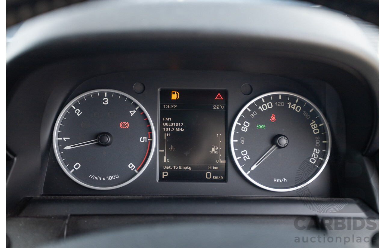 12/2013 Land Rover Discovery 4 3.0 SDV6 SE (4x4) MY13 4D Wagon Fuji White Turbo Diesel 3.0L - 7 seats