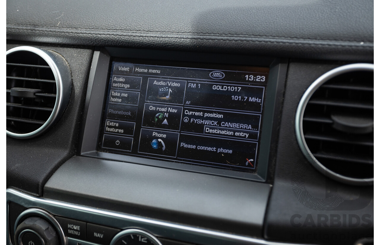 12/2013 Land Rover Discovery 4 3.0 SDV6 SE (4x4) MY13 4D Wagon Fuji White Turbo Diesel 3.0L - 7 seats