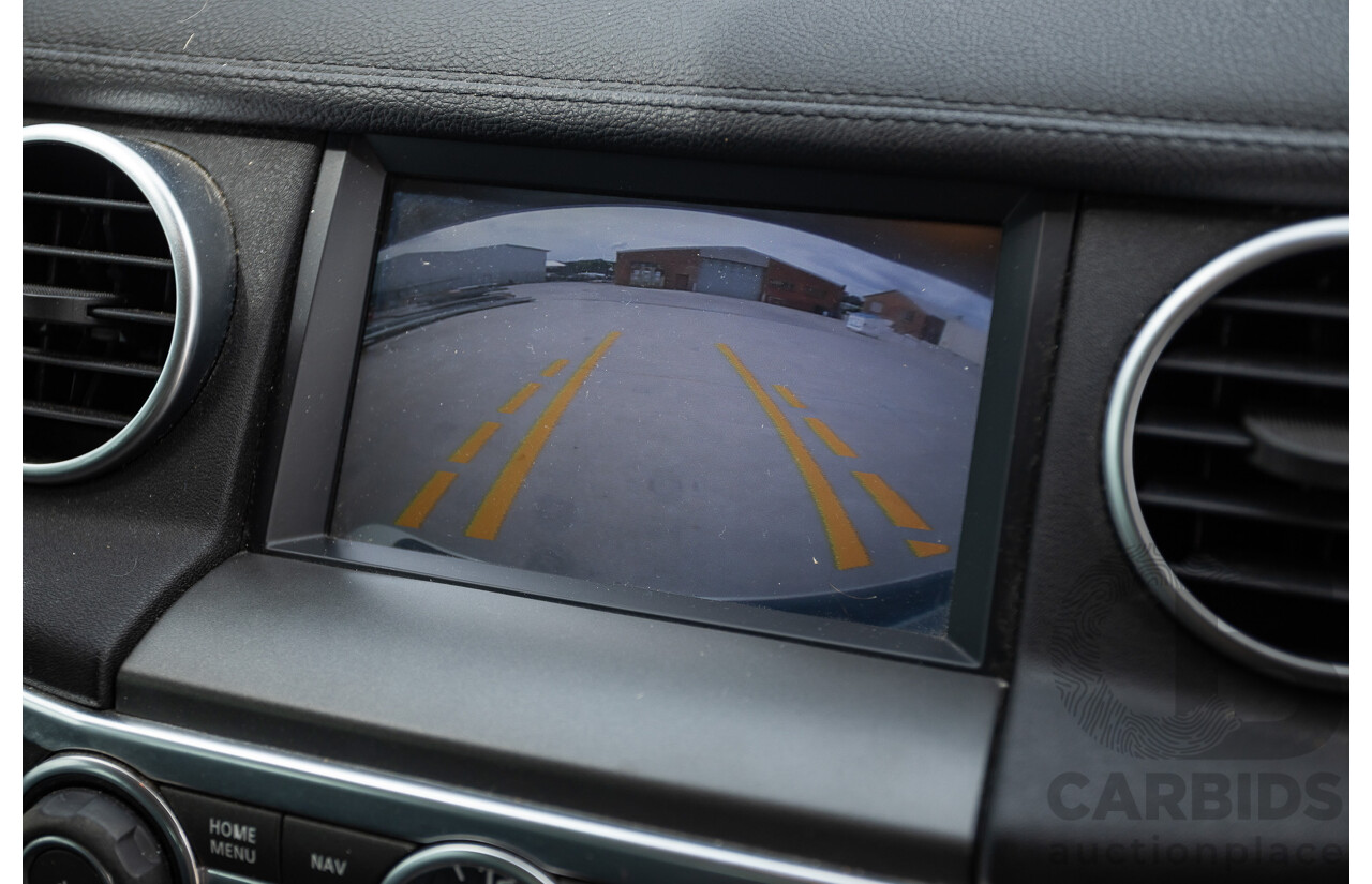 12/2013 Land Rover Discovery 4 3.0 SDV6 SE (4x4) MY13 4D Wagon Fuji White Turbo Diesel 3.0L - 7 seats