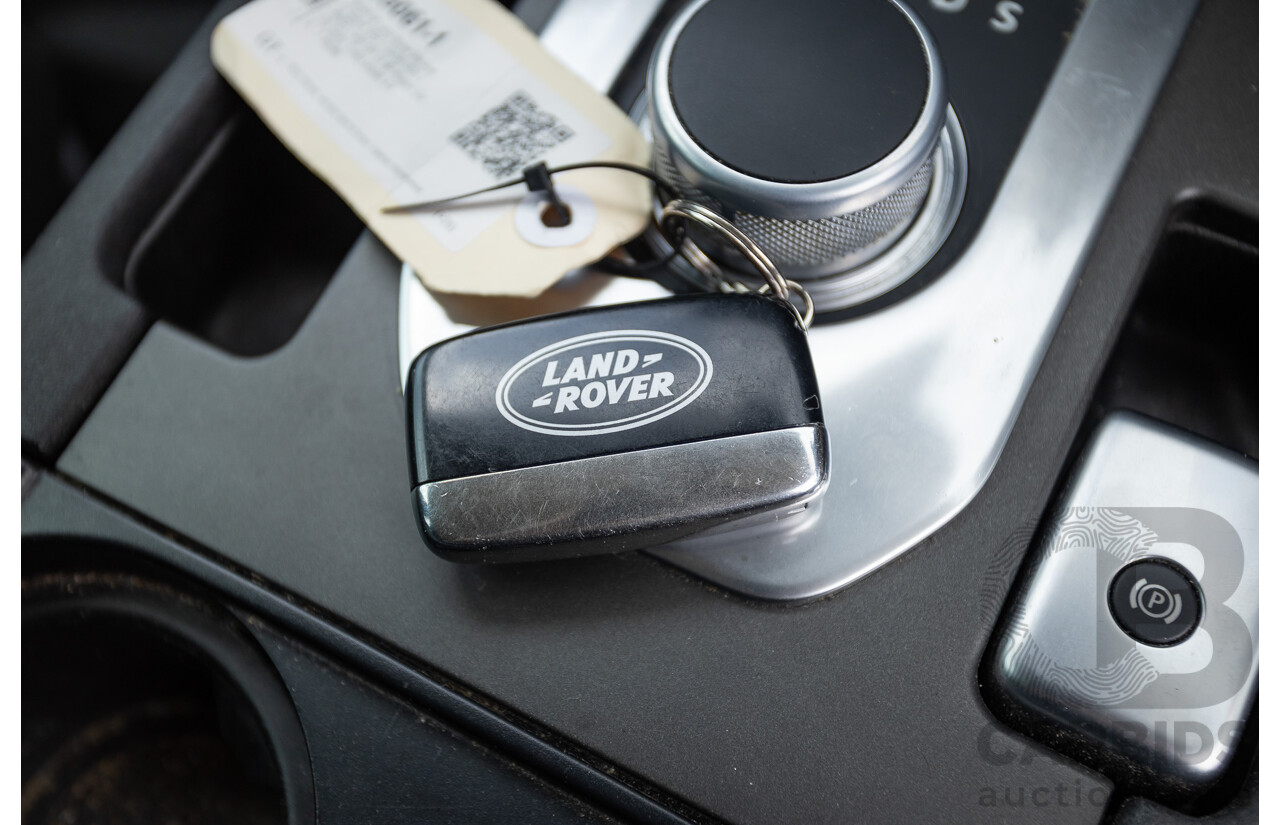 12/2013 Land Rover Discovery 4 3.0 SDV6 SE (4x4) MY13 4D Wagon Fuji White Turbo Diesel 3.0L - 7 seats