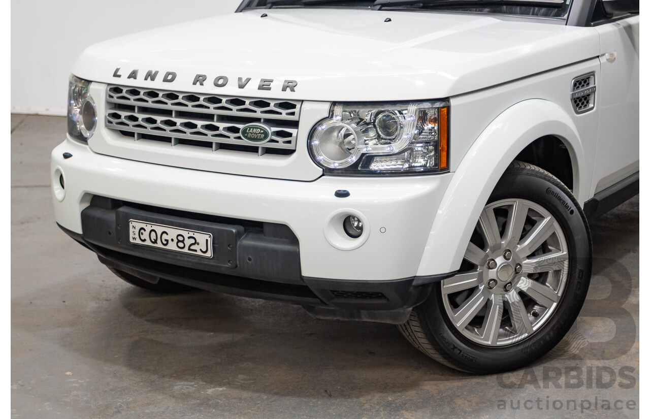 12/2013 Land Rover Discovery 4 3.0 SDV6 SE (4x4) MY13 4D Wagon Fuji White Turbo Diesel 3.0L - 7 seats