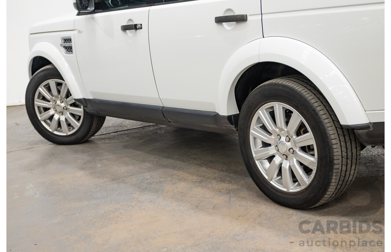 12/2013 Land Rover Discovery 4 3.0 SDV6 SE (4x4) MY13 4D Wagon Fuji White Turbo Diesel 3.0L - 7 seats