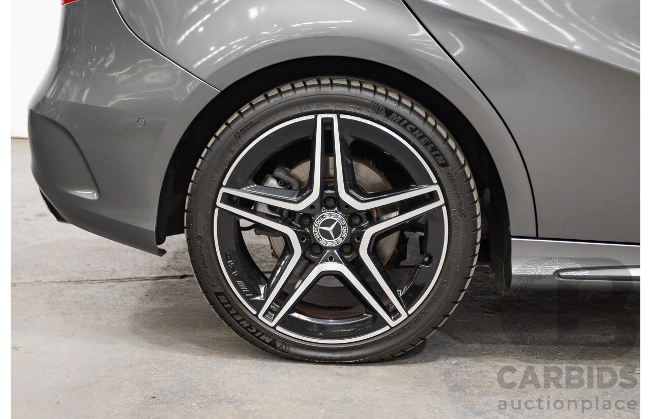 11/2015 Mercedes-Benz B250 4MATIC (AWD) 246 MY15 5D Hatchback Mountain Grey Metallic Turbo 2.0L