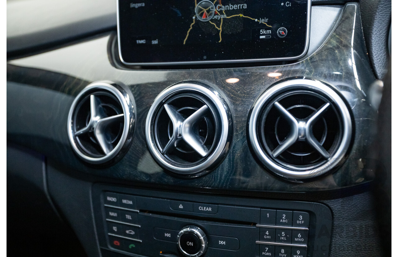11/2015 Mercedes-Benz B250 4MATIC (AWD) 246 MY15 5D Hatchback Mountain Grey Metallic Turbo 2.0L