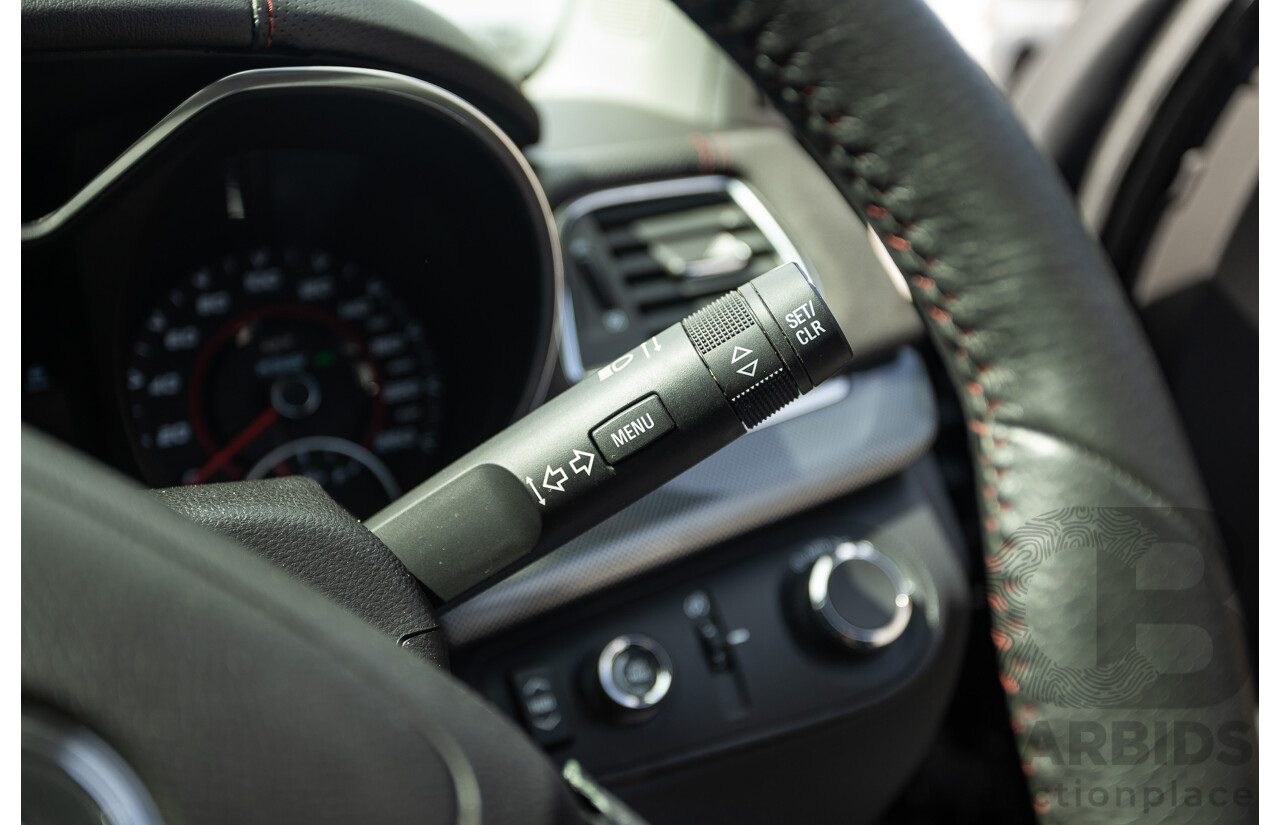 06/2013 Holden Special Vehicles (HSV) Maloo R8 Gen-F 2d Utility Phantom Black Metallic V8 6.2L - Walkinshaw Enhanced