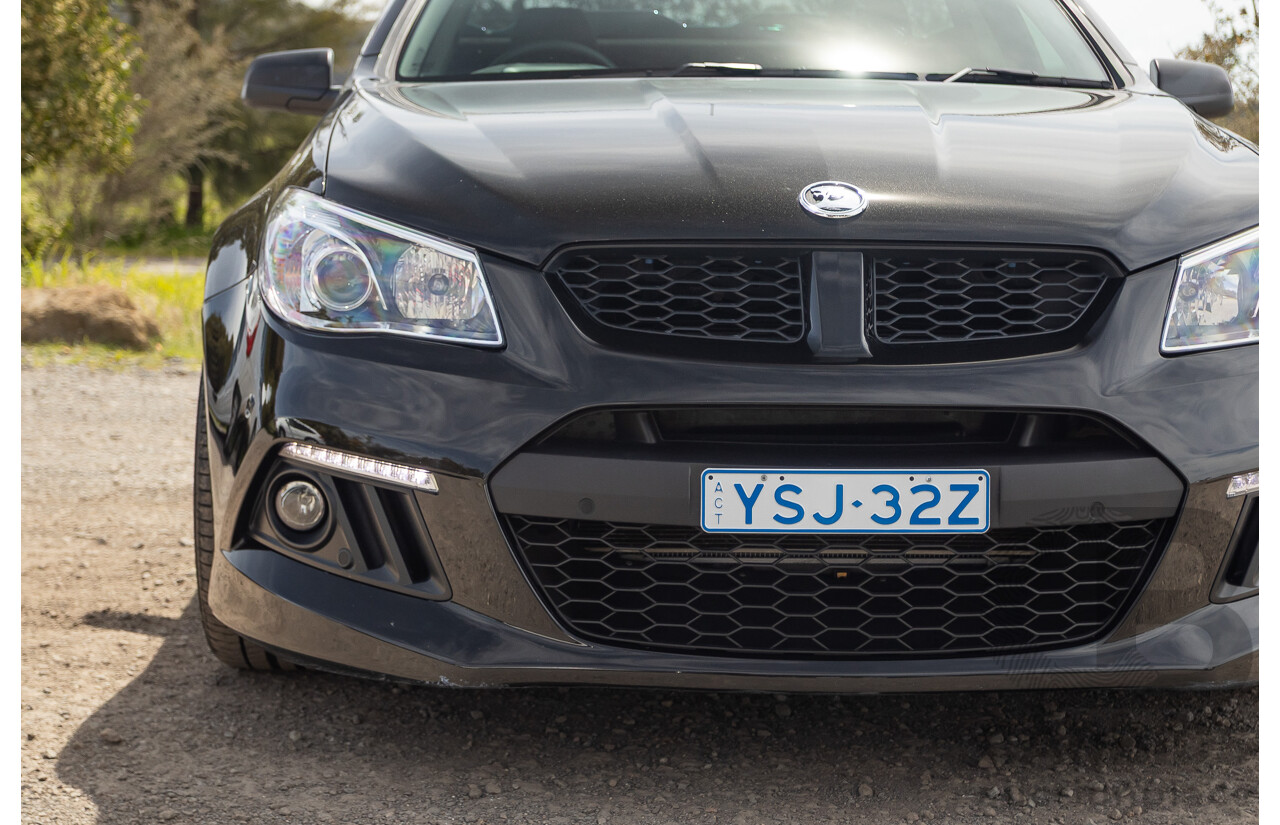 06/2013 Holden Special Vehicles (HSV) Maloo R8 Gen-F 2d Utility Phantom Black Metallic V8 6.2L - Walkinshaw Enhanced