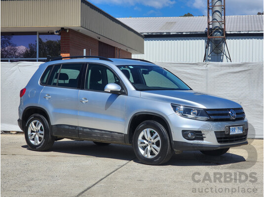 5/2012 Volkswagen Tiguan 132 TSI (4x4) 5NC MY12 4d Wagon Silver 2.0L