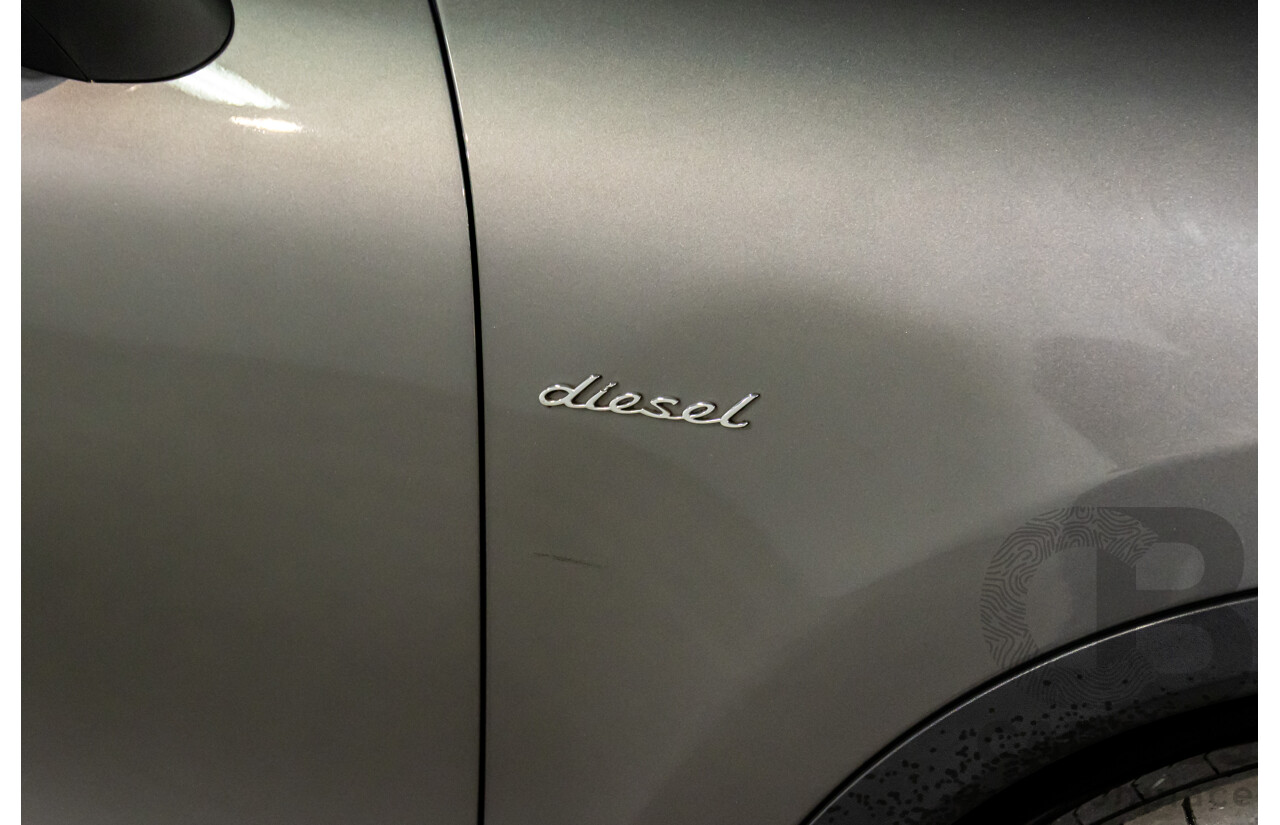 9/2013 Porsche Cayenne Diesel Series 2 MY14 4d Wagon Meteor Grey Metallic Turbo Diesel V6 3.0L