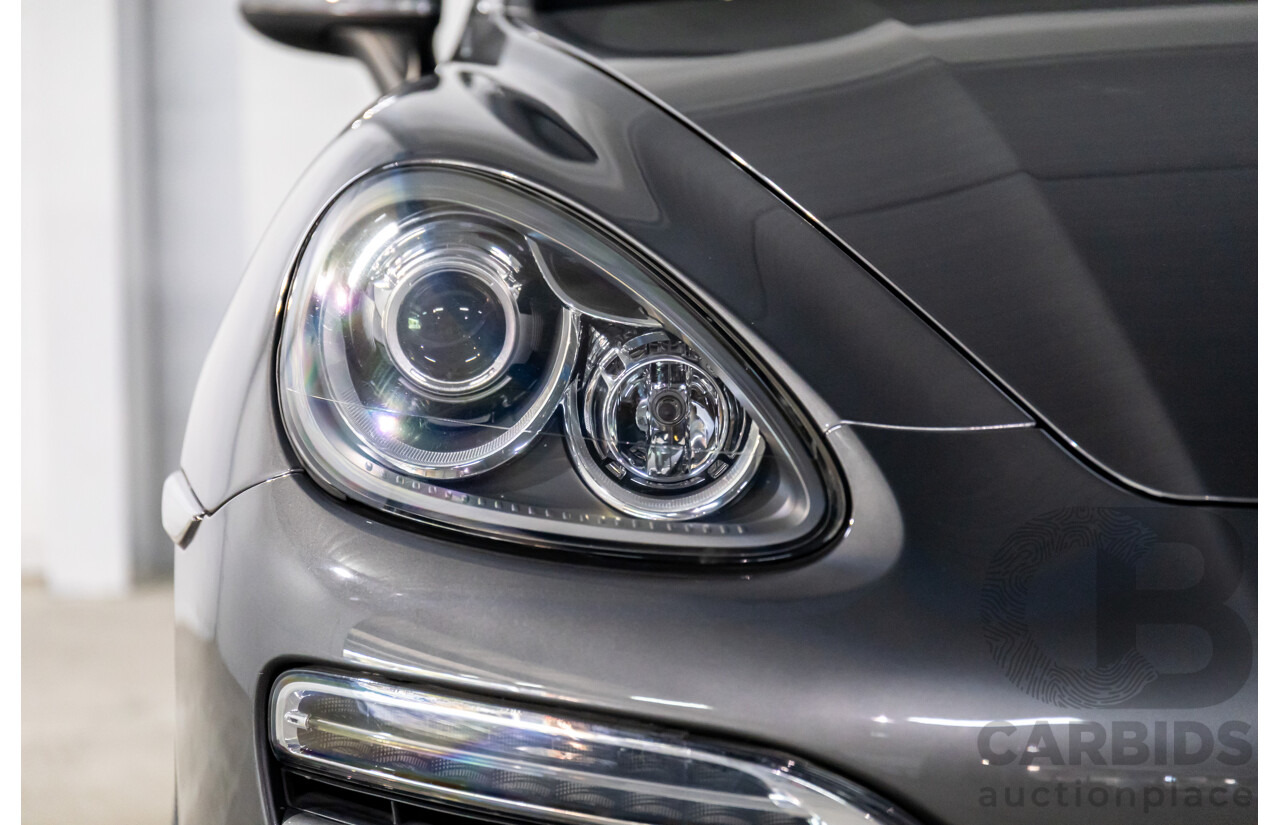 9/2013 Porsche Cayenne Diesel Series 2 MY14 4d Wagon Meteor Grey Metallic Turbo Diesel V6 3.0L