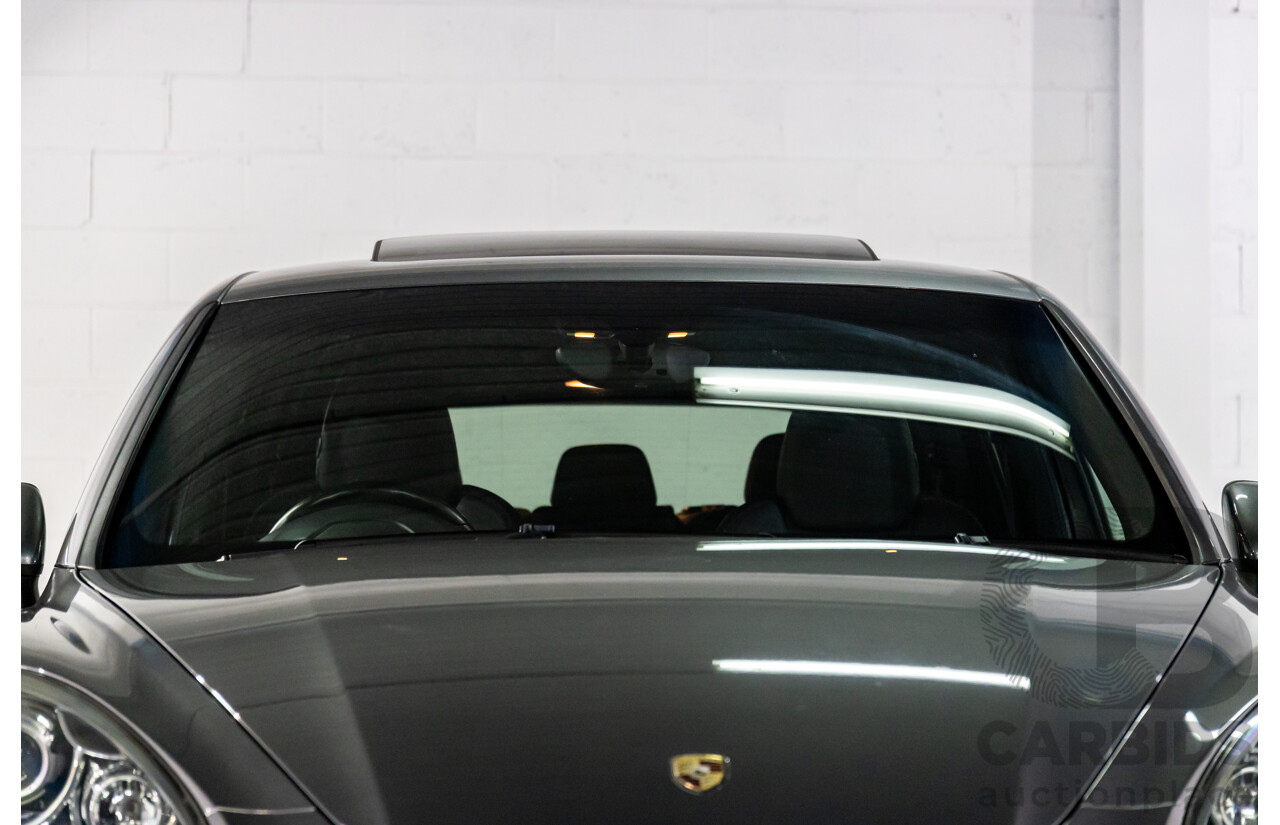 9/2013 Porsche Cayenne Diesel Series 2 MY14 4d Wagon Meteor Grey Metallic Turbo Diesel V6 3.0L