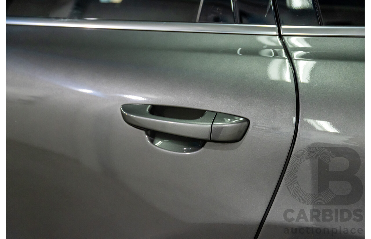 9/2013 Porsche Cayenne Diesel Series 2 MY14 4d Wagon Meteor Grey Metallic Turbo Diesel V6 3.0L