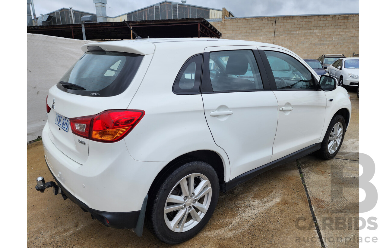 12/2013 Mitsubishi ASX (4wd) XB MY14 4d Wagon White 2.3L