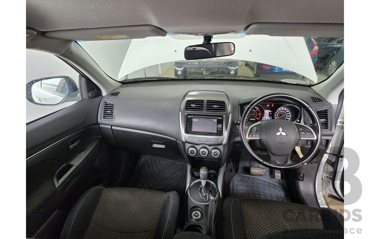 12/2013 Mitsubishi ASX (4wd) XB MY14 4d Wagon White 2.3L