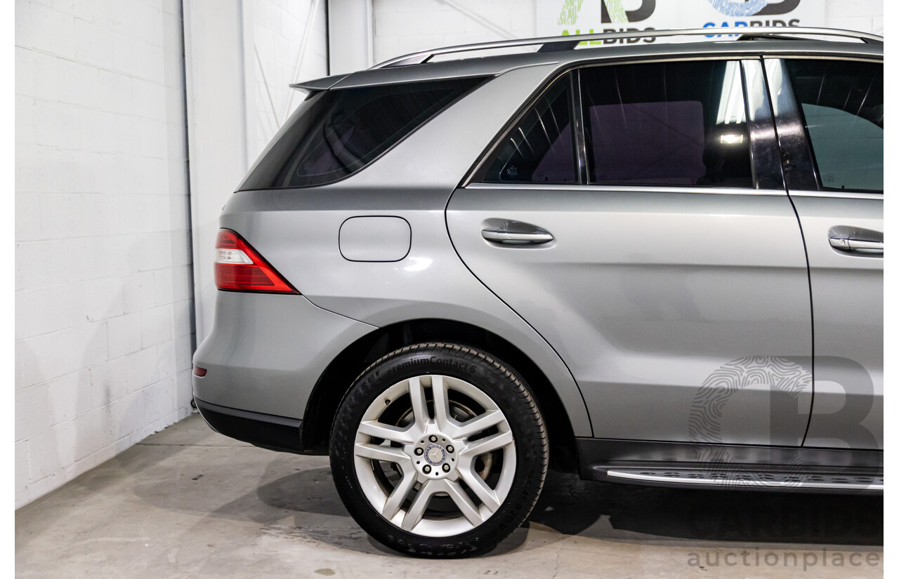 8/2014 Mercedes-Benz ML 250 CDI Bluetec (4x4) 166 4d Wagon Palladium Silver Metallic Turbo Diesel 2.1L