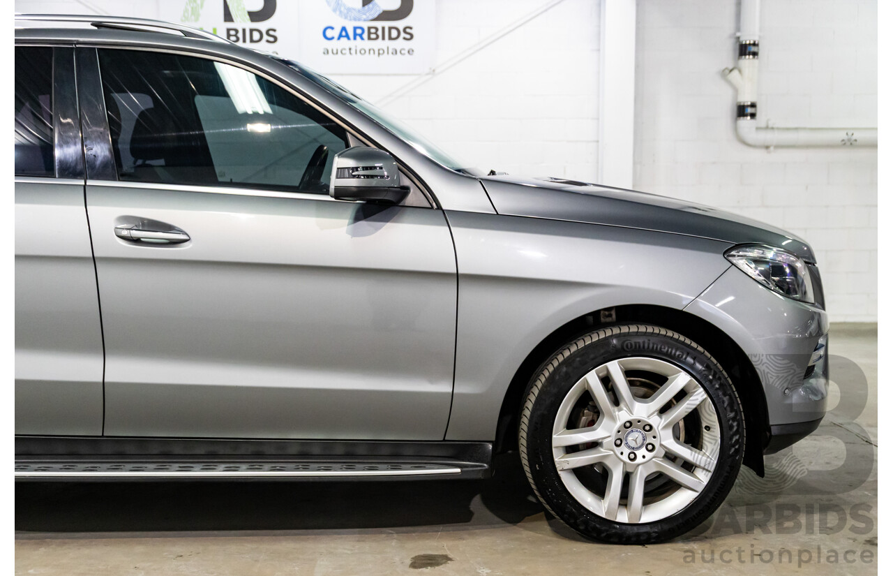 8/2014 Mercedes-Benz ML 250 CDI Bluetec (4x4) 166 4d Wagon Palladium Silver Metallic Turbo Diesel 2.1L
