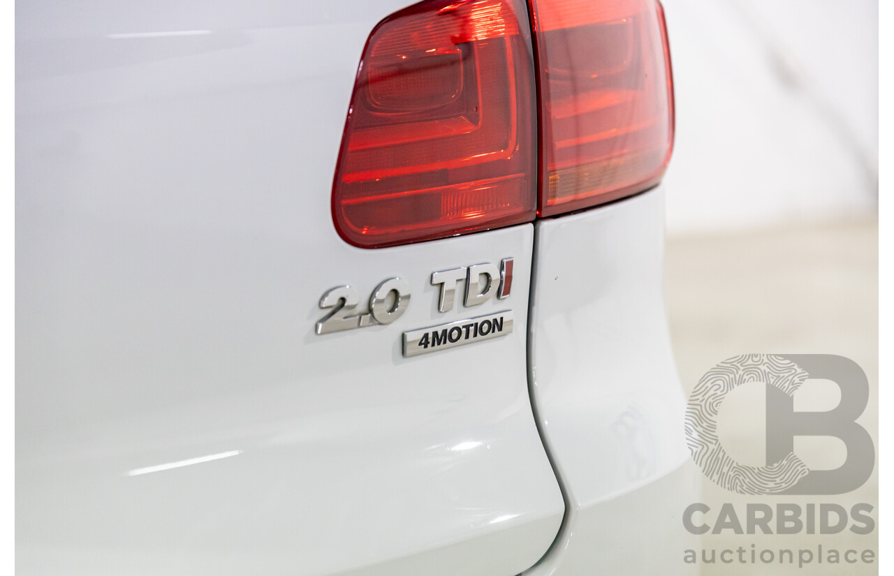 11/2014 Volkswagen Tiguan 130 TDI R-Line (4x4) 5NC MY15 4d Wagon Pure White Turbo Diesel 2.0L