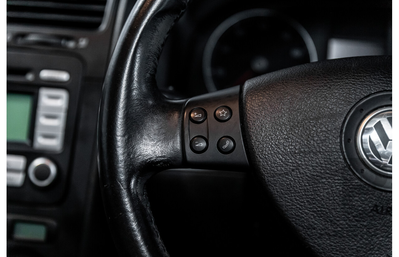 8/2007 Volkswagen Jetta 2.0 Turbo FSI 1KM MY08 4d Sedan Shadow Blue Metallic Turbo 2.0L