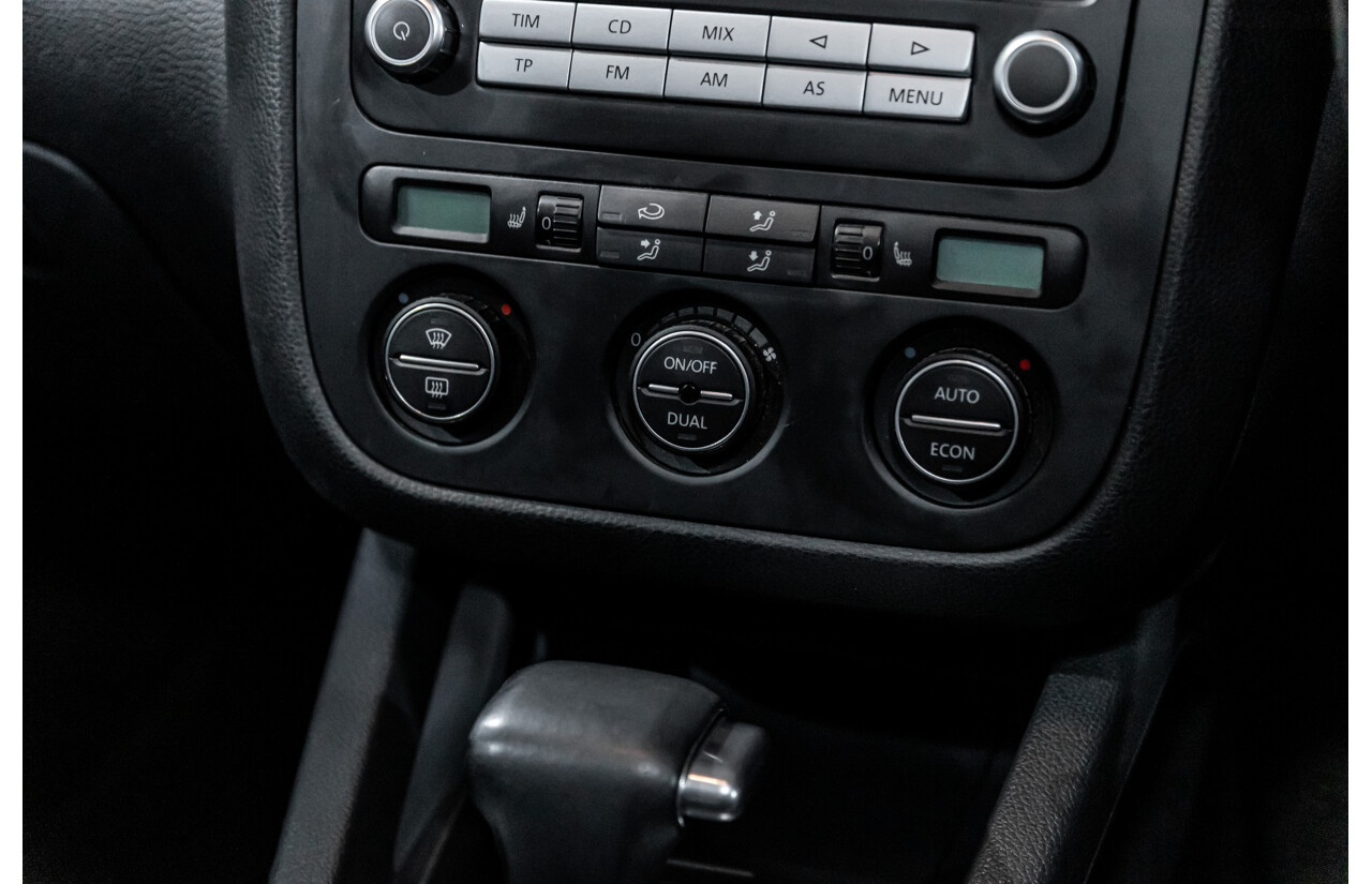 8/2007 Volkswagen Jetta 2.0 Turbo FSI 1KM MY08 4d Sedan Shadow Blue Metallic Turbo 2.0L