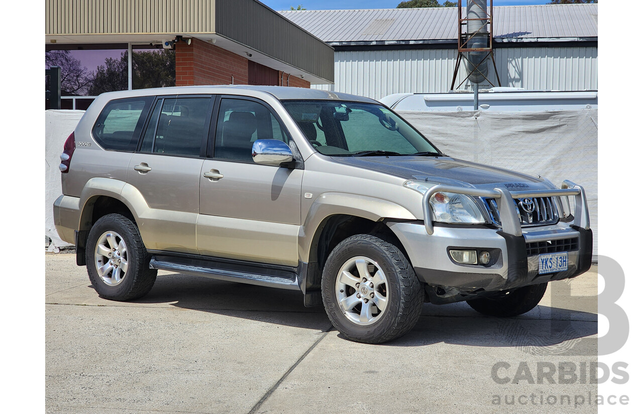 10/2003 Toyota Landcruiser Prado GXL (4x4) GRJ120R 4d Wagon Gold 4.0L