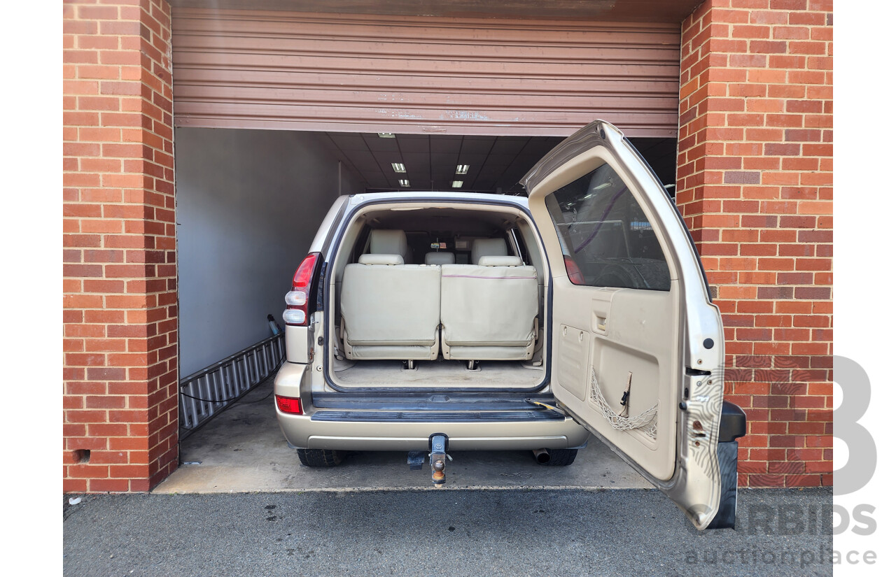 10/2003 Toyota Landcruiser Prado GXL (4x4) GRJ120R 4d Wagon Gold 4.0L