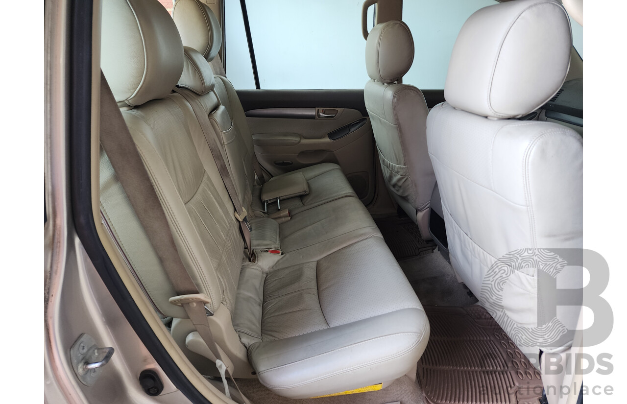 10/2003 Toyota Landcruiser Prado GXL (4x4) GRJ120R 4d Wagon Gold 4.0L